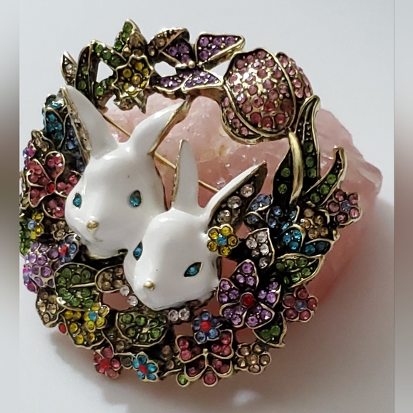 Easter bunny brooch enamel butterflies flowers wreath rhinestones New STUNNING - Picture 5 of 10